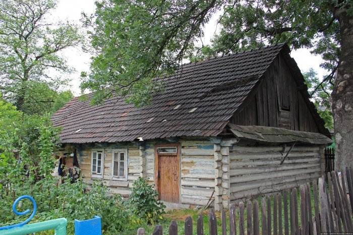 Bauernhaus oder Holzhaus in Mogi?a